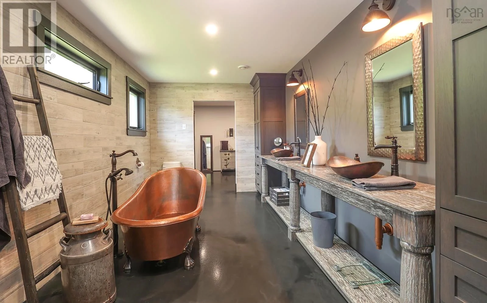 Primary ensuite — 319 Edson Foote Road Polished Photos