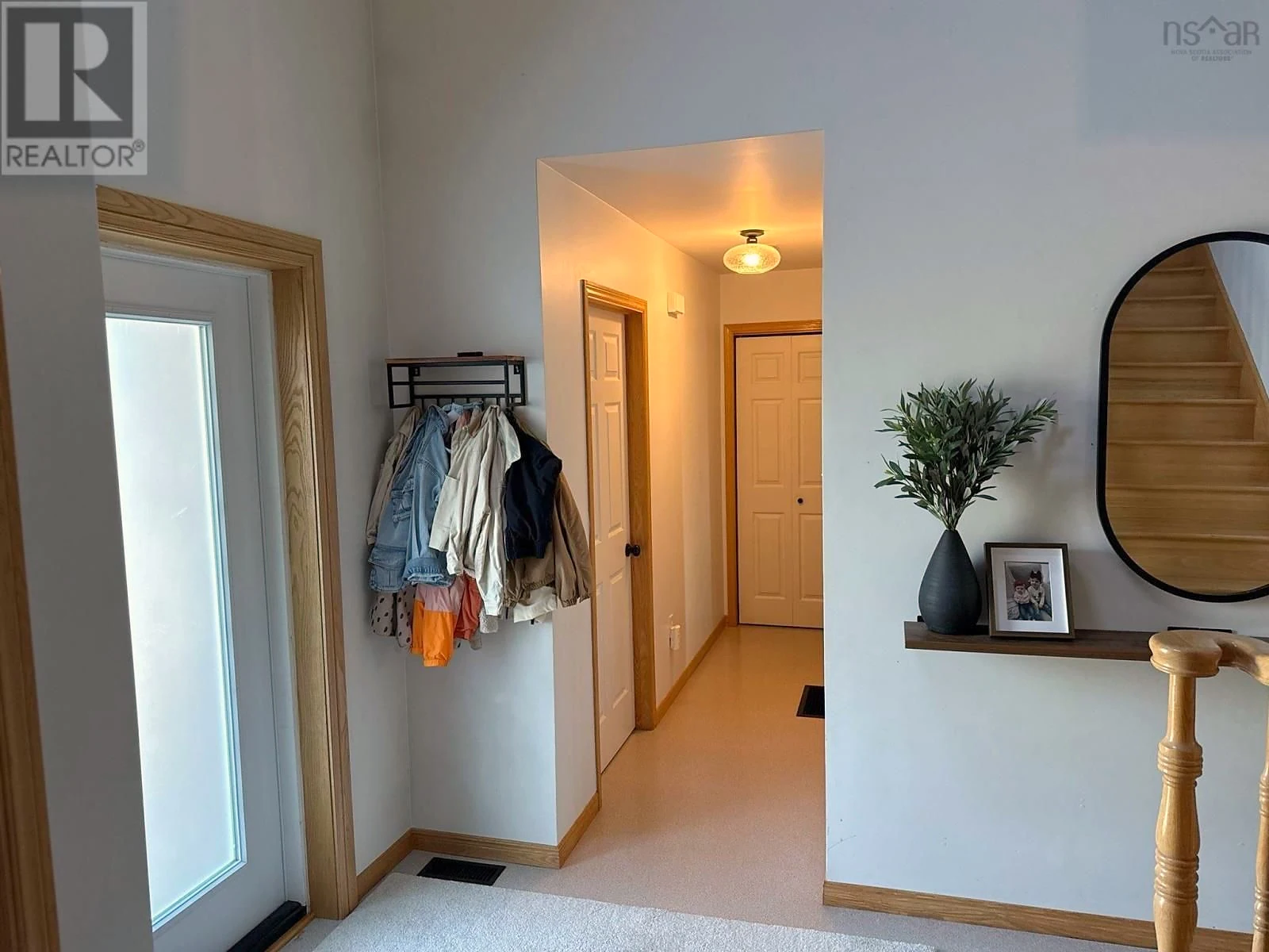 Property photograph 10 — 231 Overton Road Polished Photos