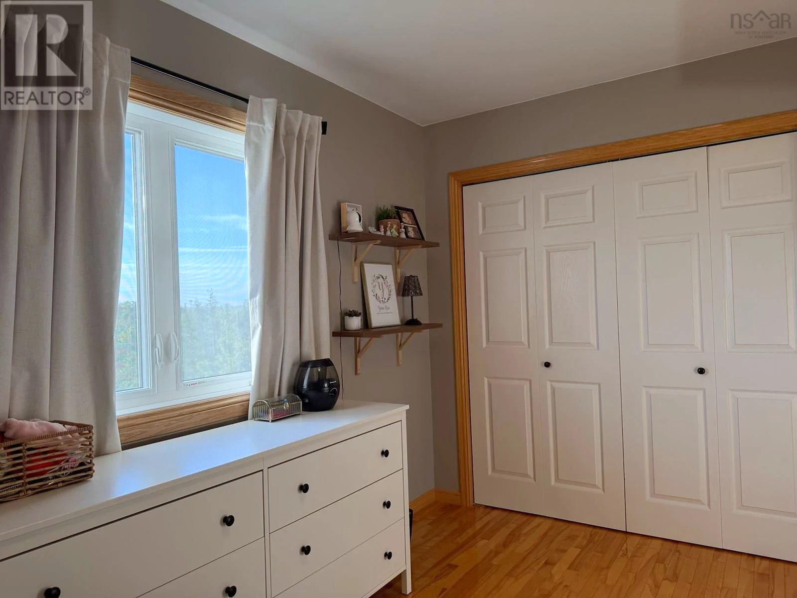 Property photograph 32 — 231 Overton Road Polished Photos