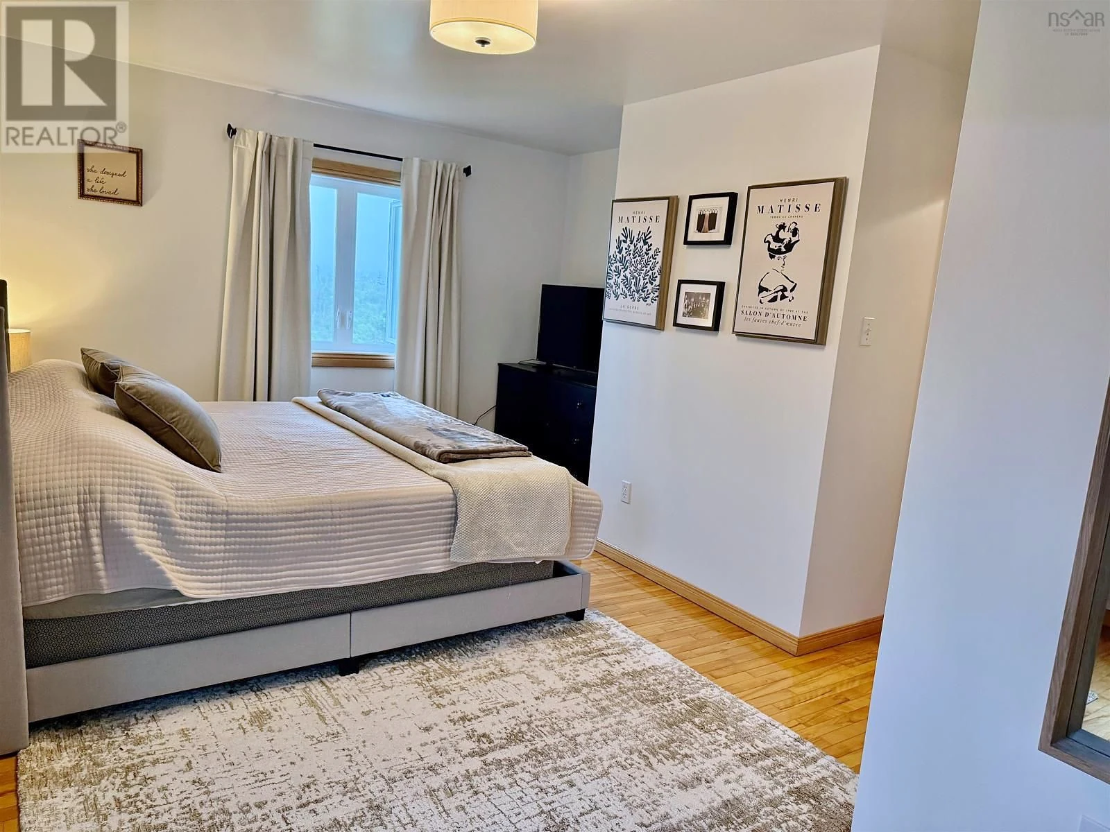 Property photograph 37 — 231 Overton Road Polished Photos