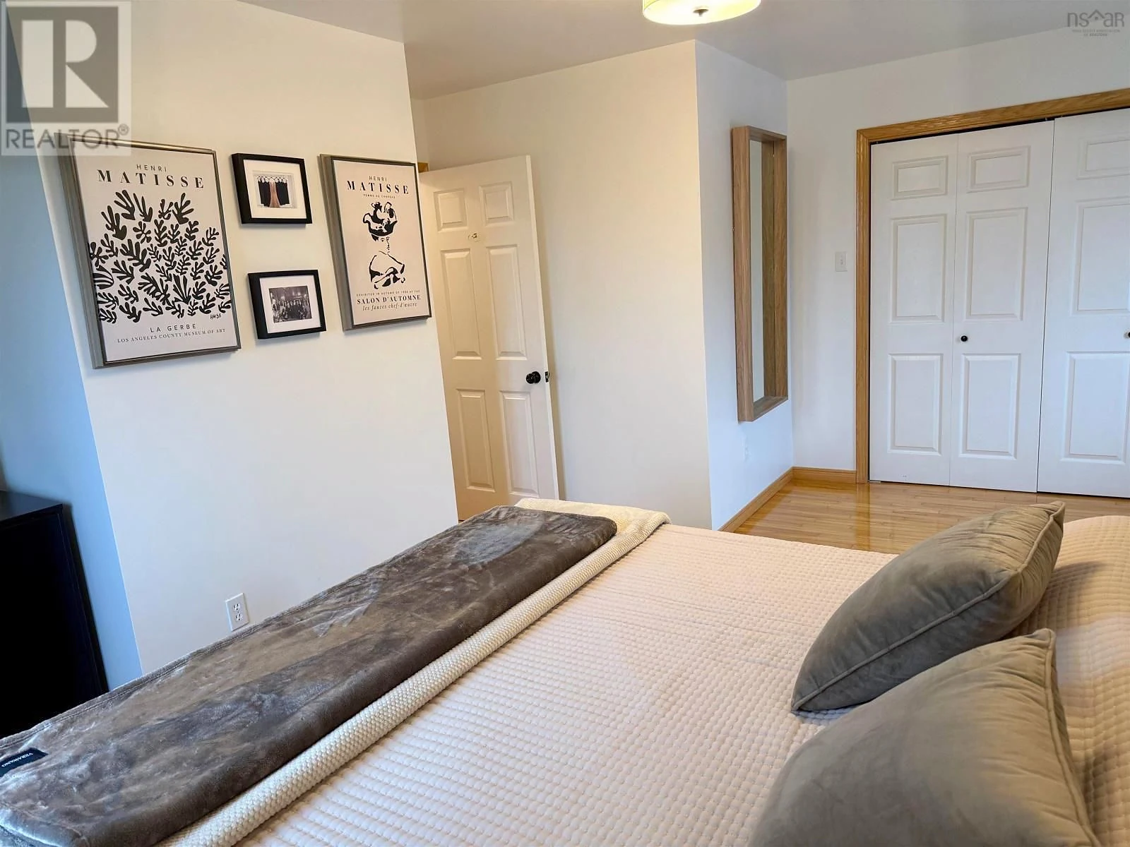 Property photograph 39 — 231 Overton Road Polished Photos
